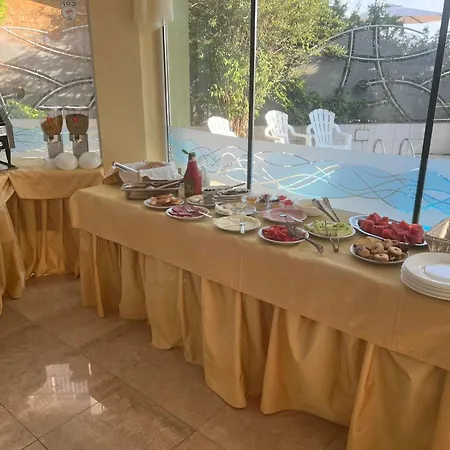 Fresh Family 酒店 3*