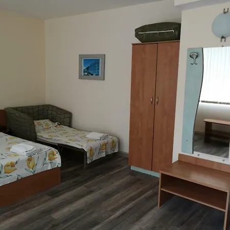 Отель Fresh Family 3*